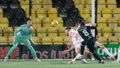 Scott Pittman Livingston made the score 1-1 against Dundee United.
